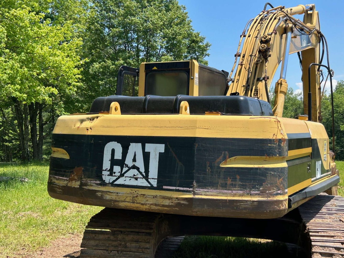 Caterpillar 325B Excavator For Sale – Zeisloft Farm Equipment